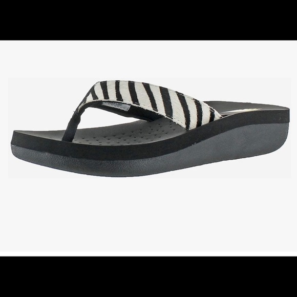 Volatile Zibra Sandals
